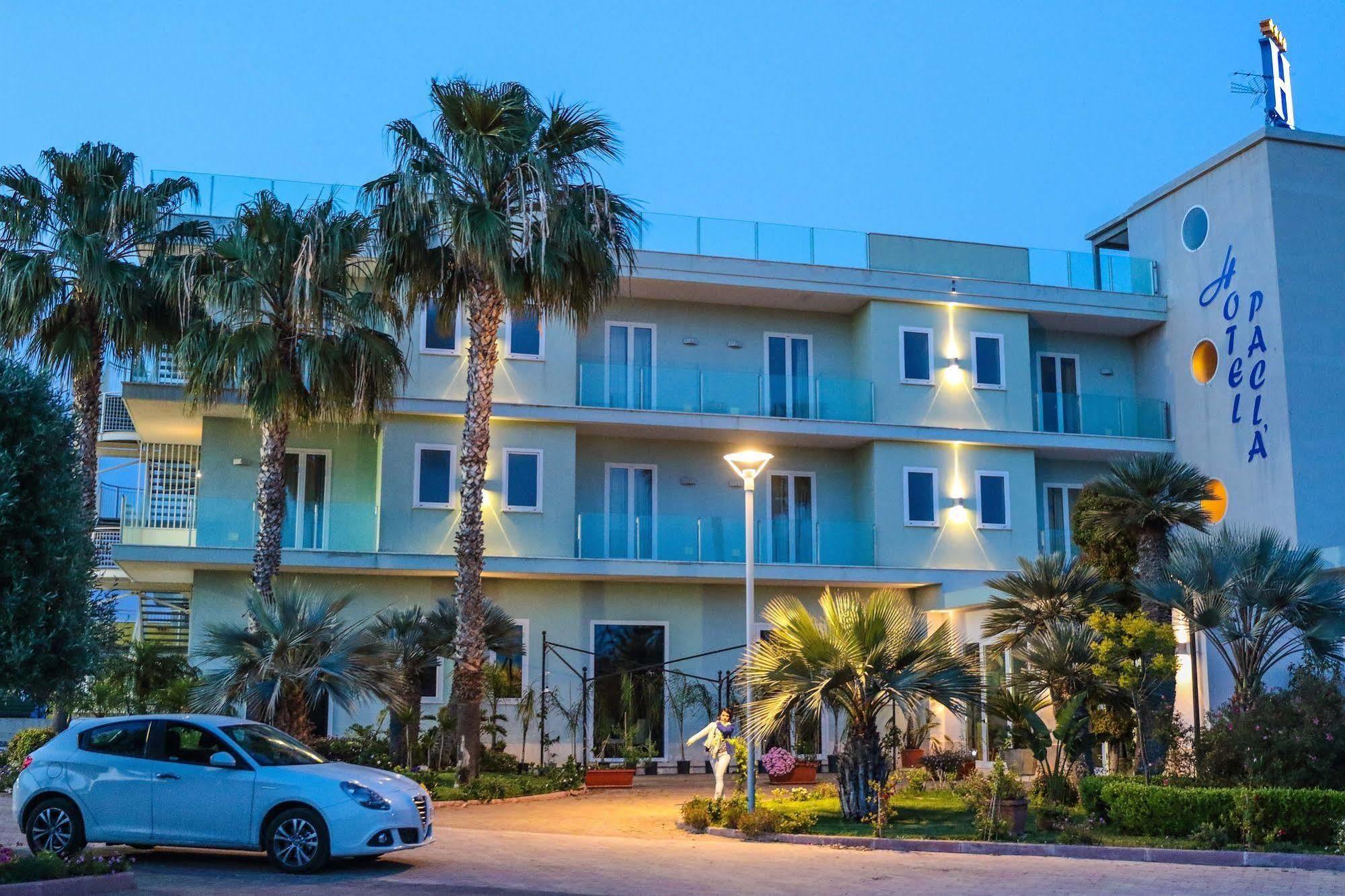 Hotel Pacla アヴォラ エクステリア 写真