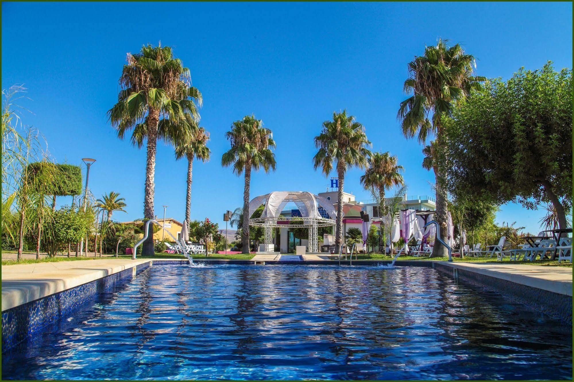 Hotel Pacla アヴォラ エクステリア 写真