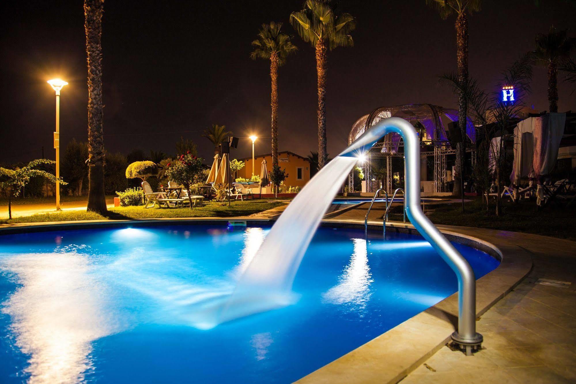 Hotel Pacla アヴォラ エクステリア 写真